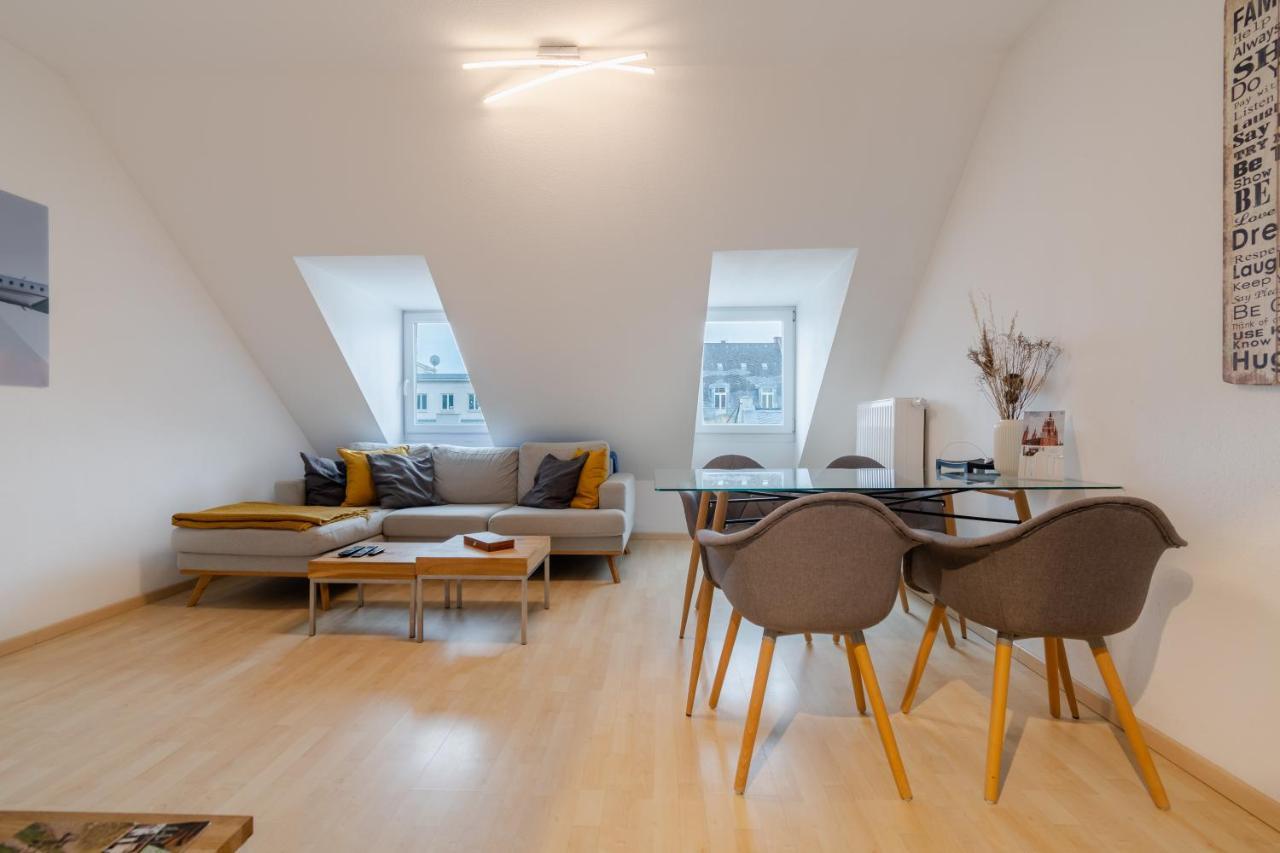 Home By Doni I Serviced Apartments I Ruhig I Zentral Nahe Rmcc, Staatsheater & Landtag Висбаден Екстериор снимка