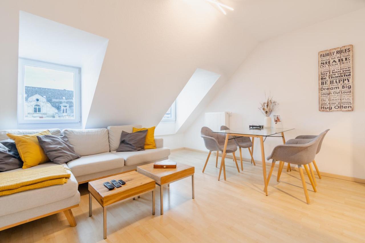 Home By Doni I Serviced Apartments I Ruhig I Zentral Nahe Rmcc, Staatsheater & Landtag Висбаден Екстериор снимка