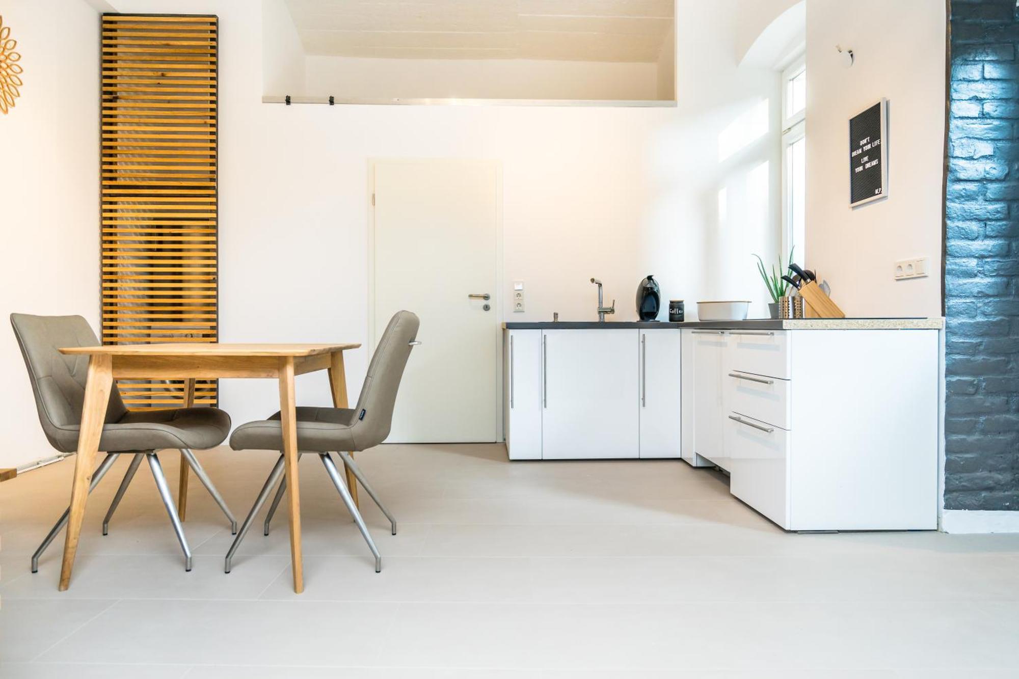 Home By Doni I Serviced Apartments I Ruhig I Zentral Nahe Rmcc, Staatsheater & Landtag Висбаден Екстериор снимка
