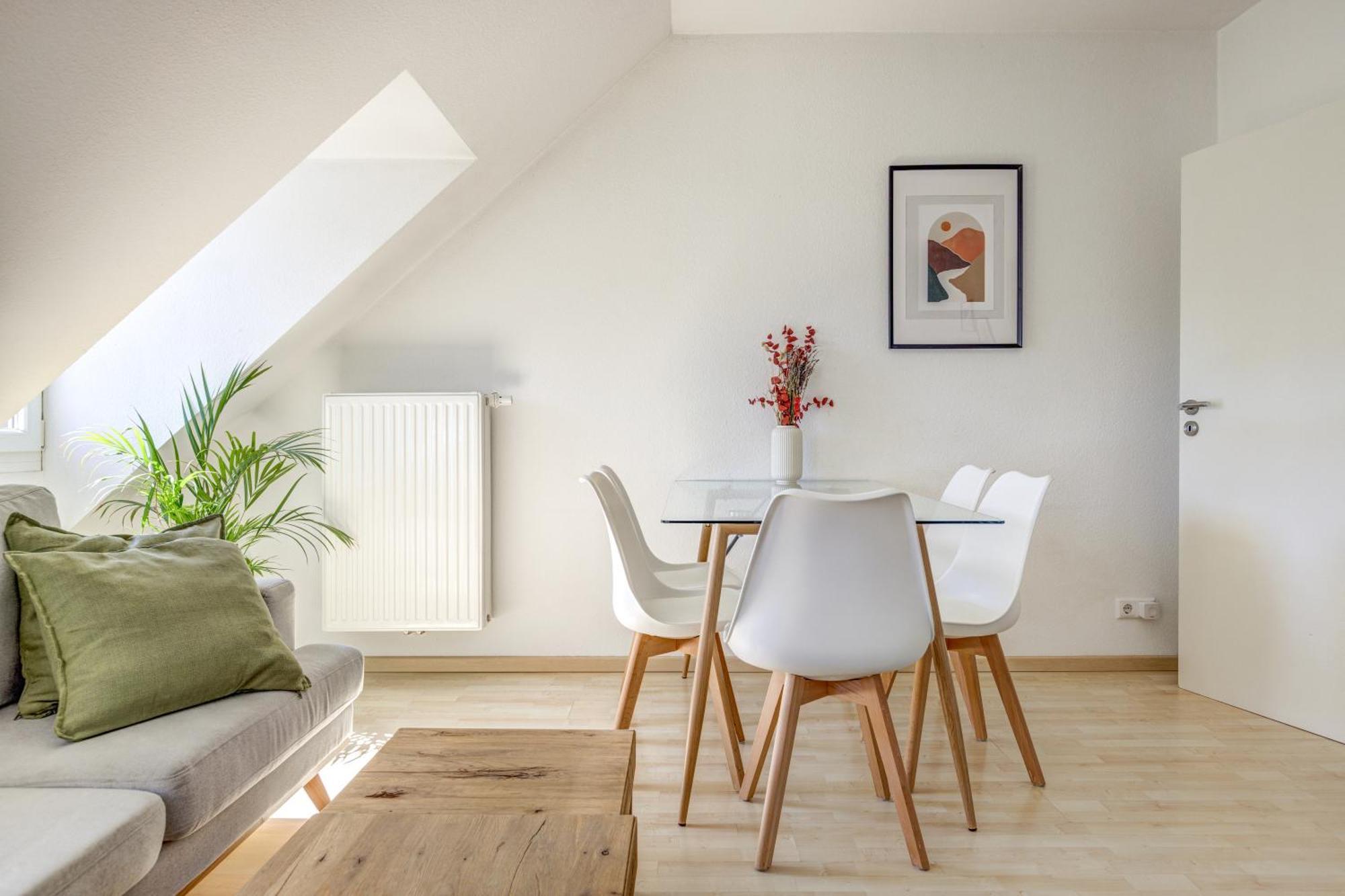 Home By Doni I Serviced Apartments I Ruhig I Zentral Nahe Rmcc, Staatsheater & Landtag Висбаден Екстериор снимка