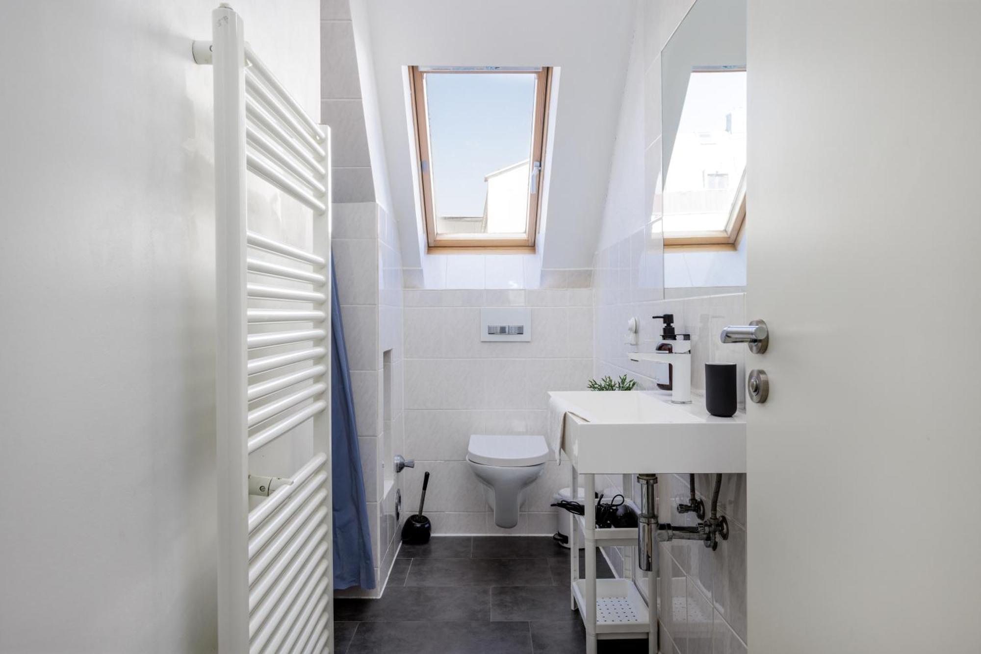Home By Doni I Serviced Apartments I Ruhig I Zentral Nahe Rmcc, Staatsheater & Landtag Висбаден Екстериор снимка