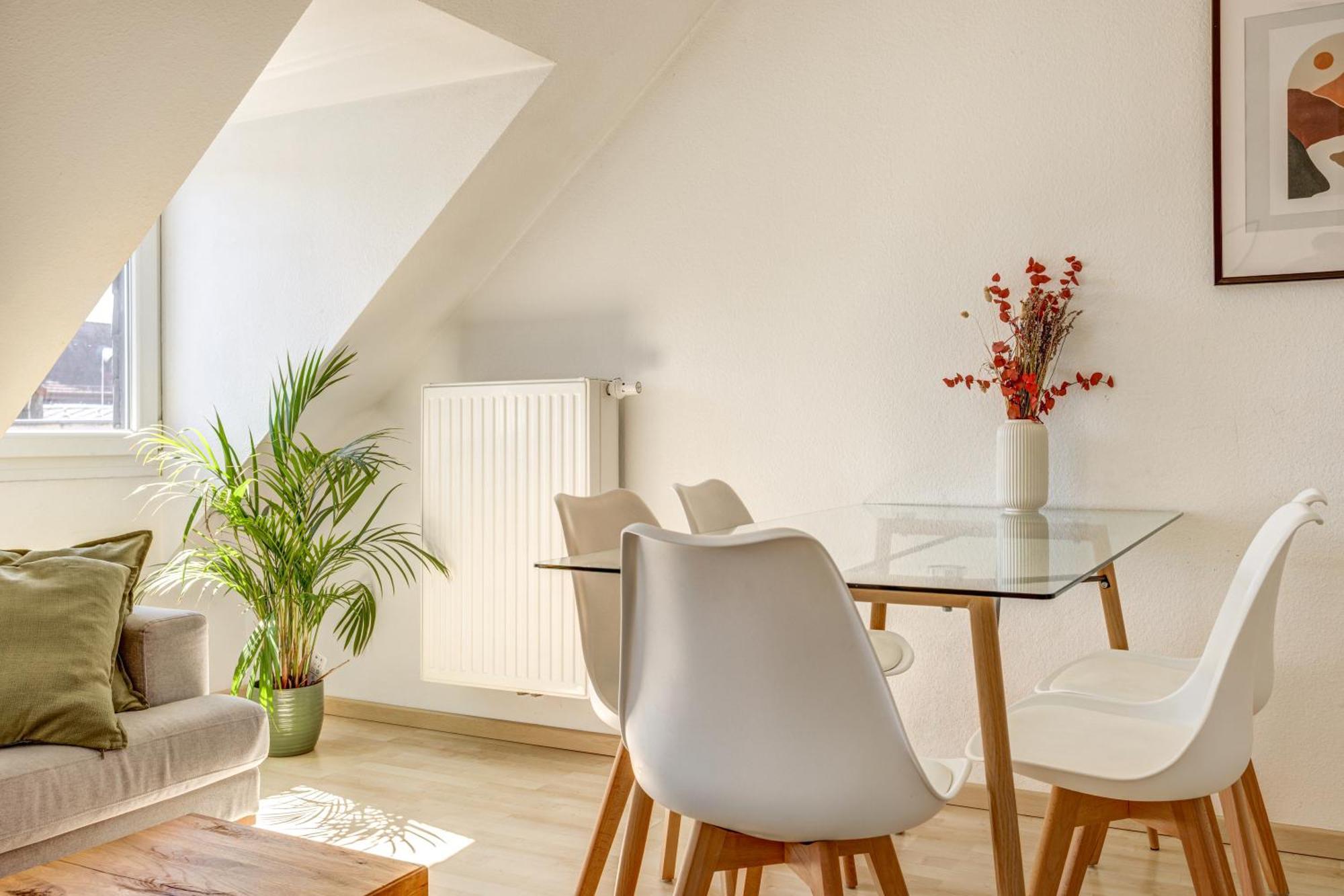 Home By Doni I Serviced Apartments I Ruhig I Zentral Nahe Rmcc, Staatsheater & Landtag Висбаден Екстериор снимка